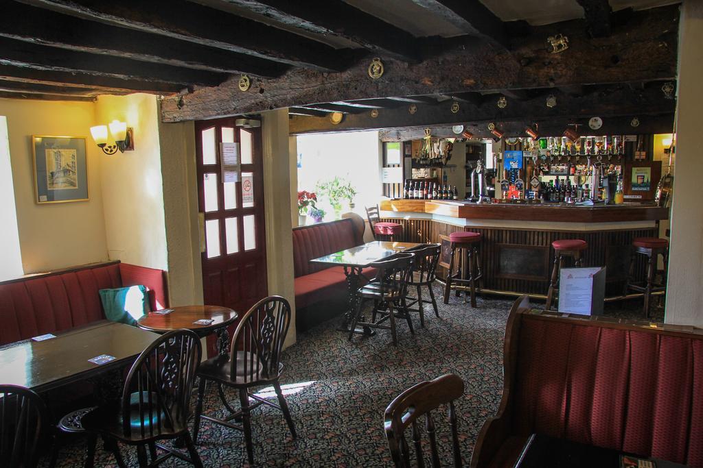 The Red Lion Lowick Green